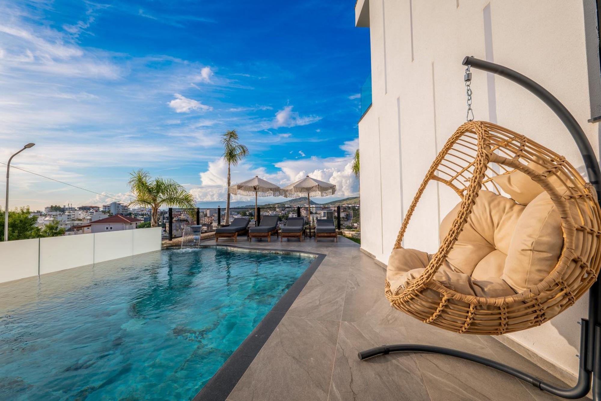 Ori Mare Hotel Ксамил Екстериор снимка