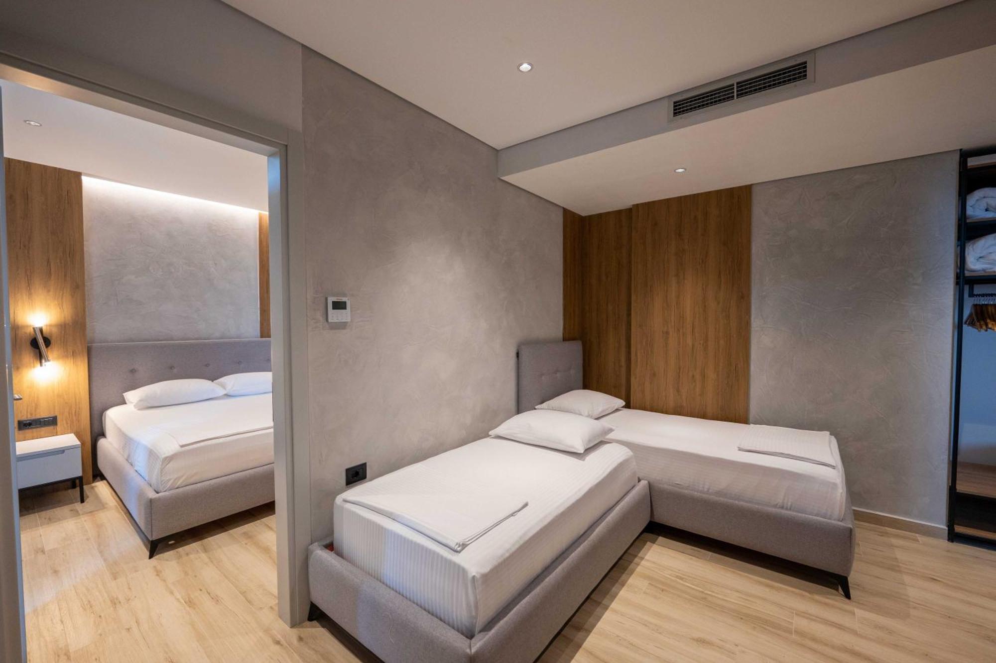Ori Mare Hotel Ксамил Екстериор снимка