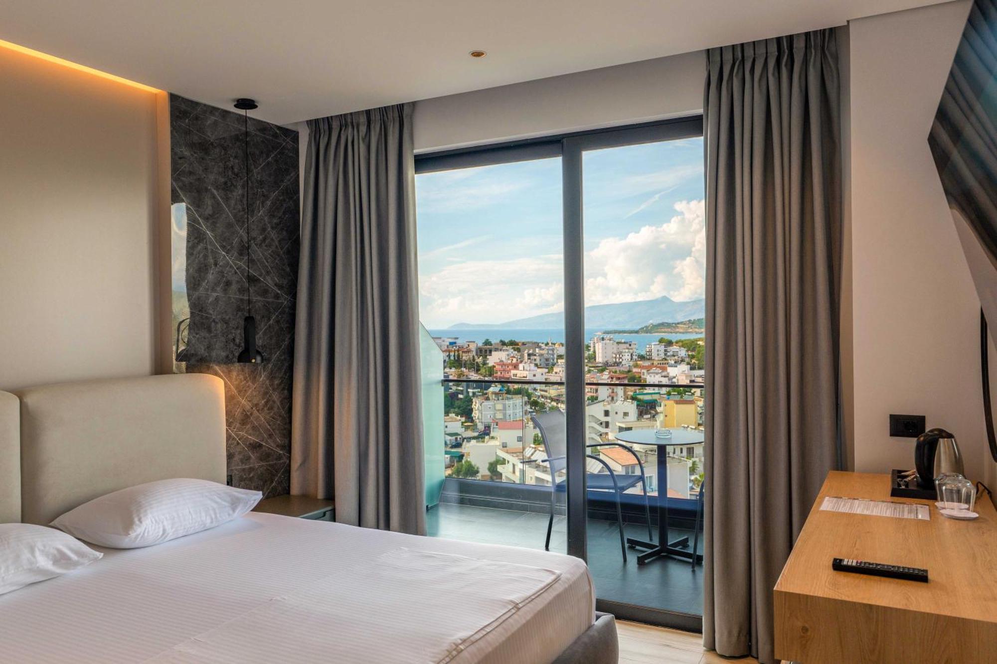 Ori Mare Hotel Ксамил Екстериор снимка