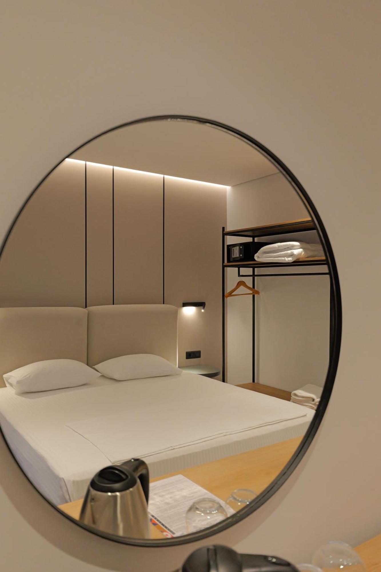 Ori Mare Hotel Ксамил Екстериор снимка