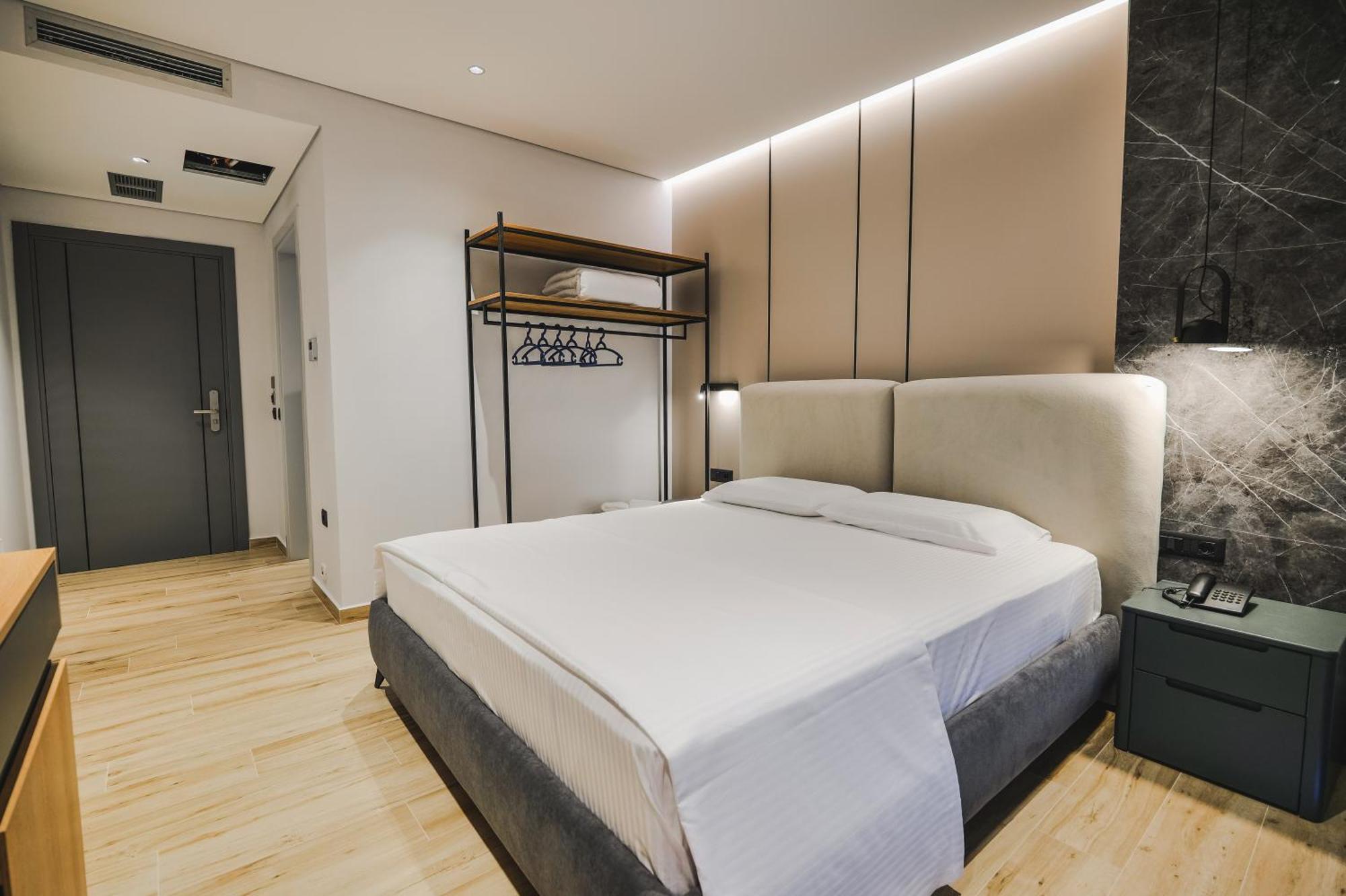 Ori Mare Hotel Ксамил Екстериор снимка